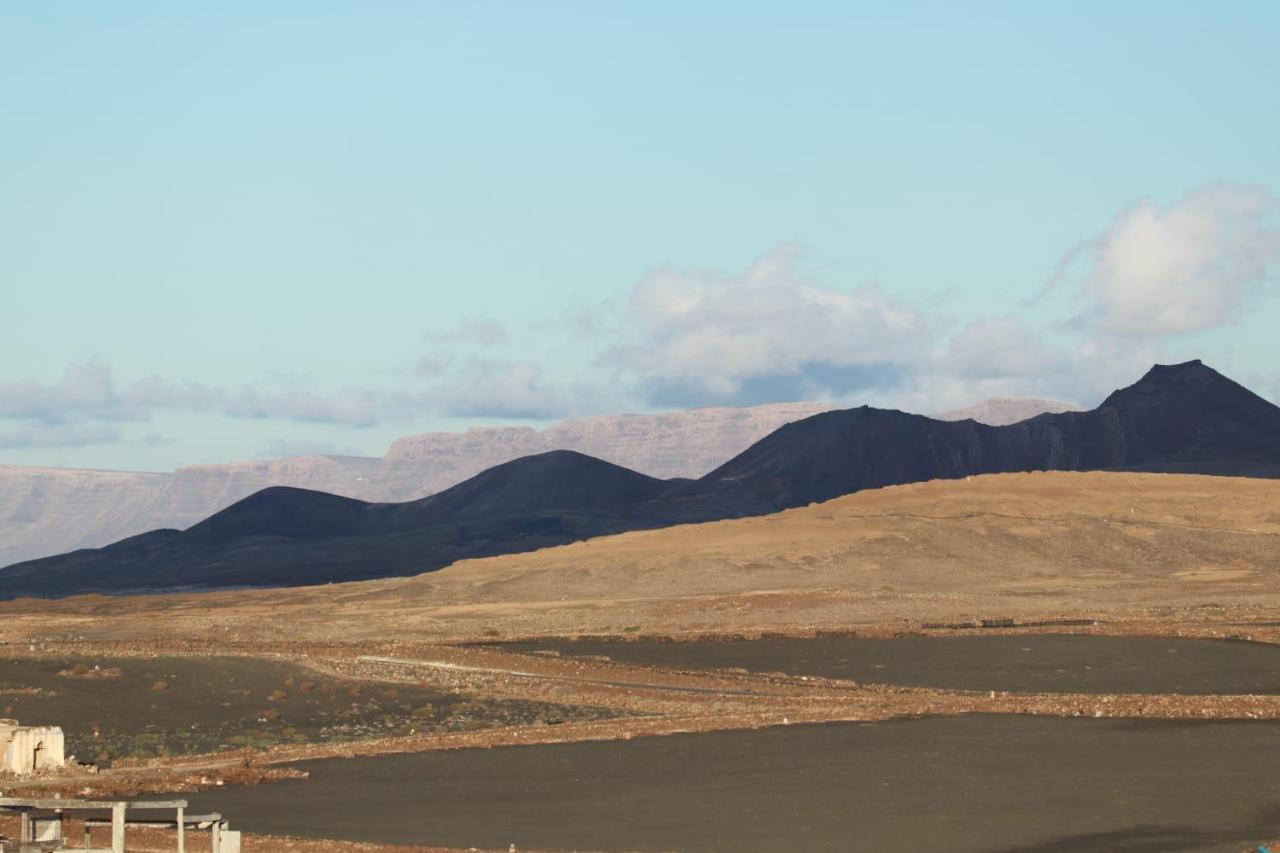 Paisaje Lunar Tinajo Eksteriør bilde